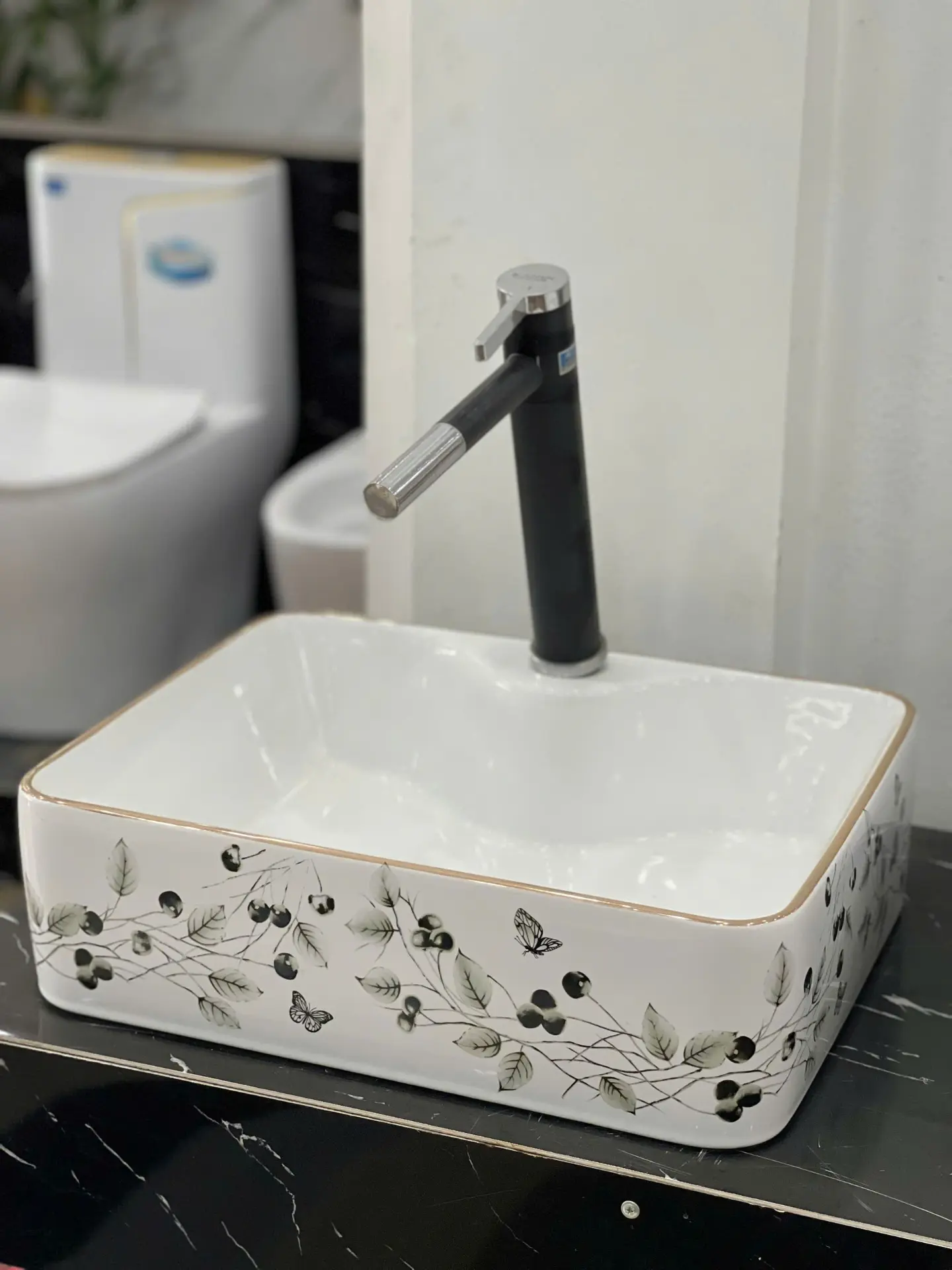 Lavabo chữ nhật vẽ hoa lá viền vàng – model KD-LV-FL22